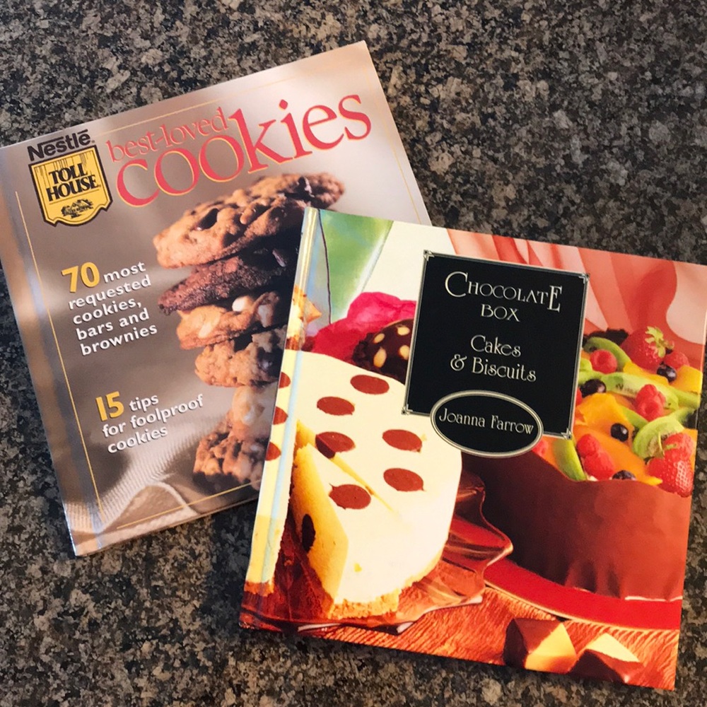 Nestle Best-Loved Cookies and Chocolate Box Books